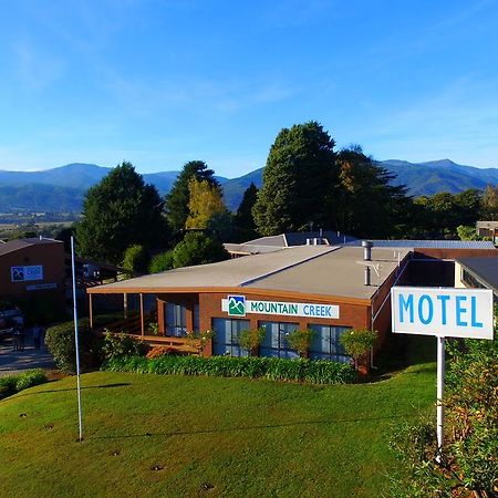 Mountain Creek Motel Bar & Restaurant Mount Beauty Dış mekan fotoğraf
